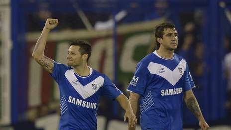 Vélez avanzó en la Sudamericana