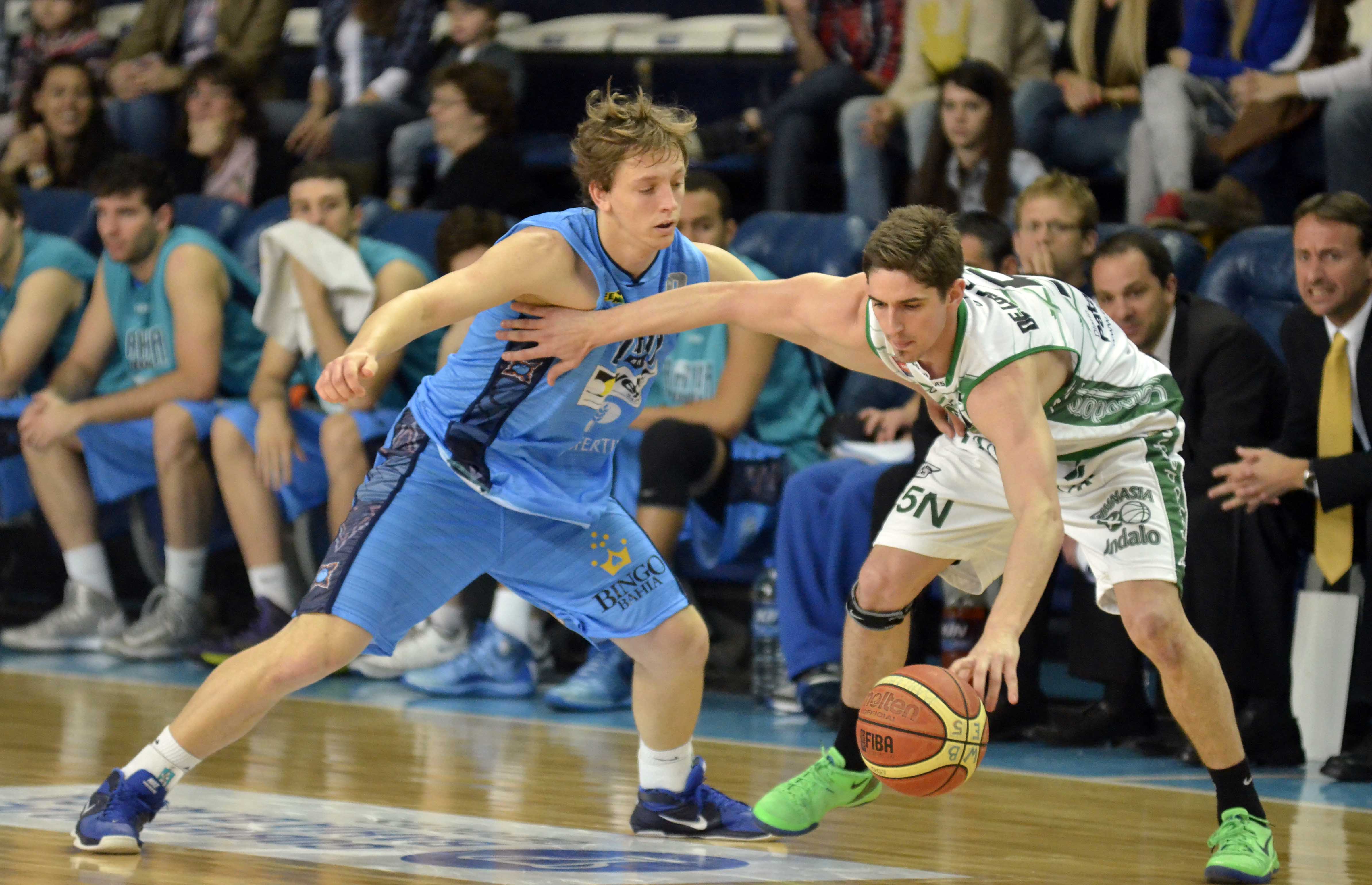 Gimnasia se trajo una gran victoria de Bahía Blanca