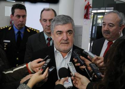 Castro no descarta recomponer su relación con Das Neves