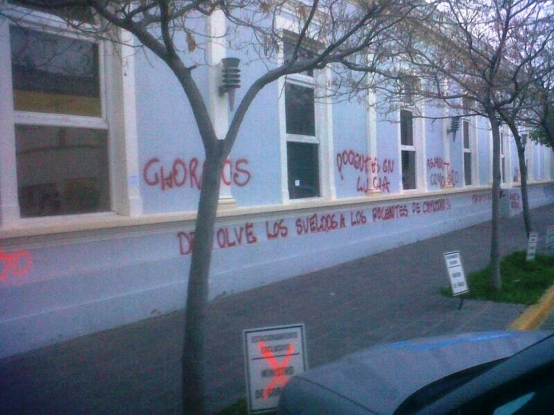Evaluaron daños causados a la Casa de Gobierno