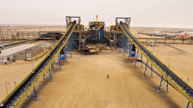 Éxodo de empresas que escapan al modelo