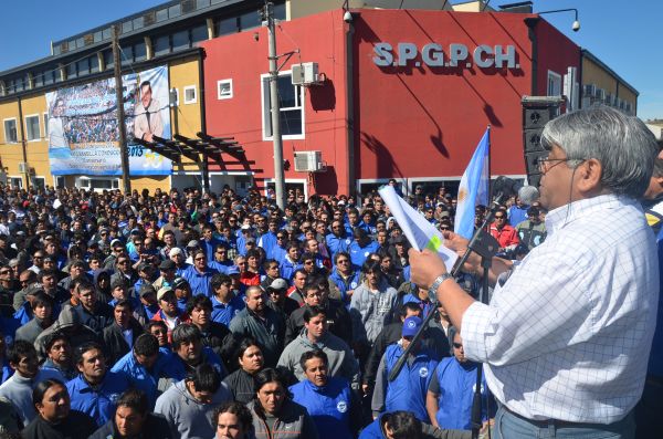 “El conflicto docente afecta a la producción”