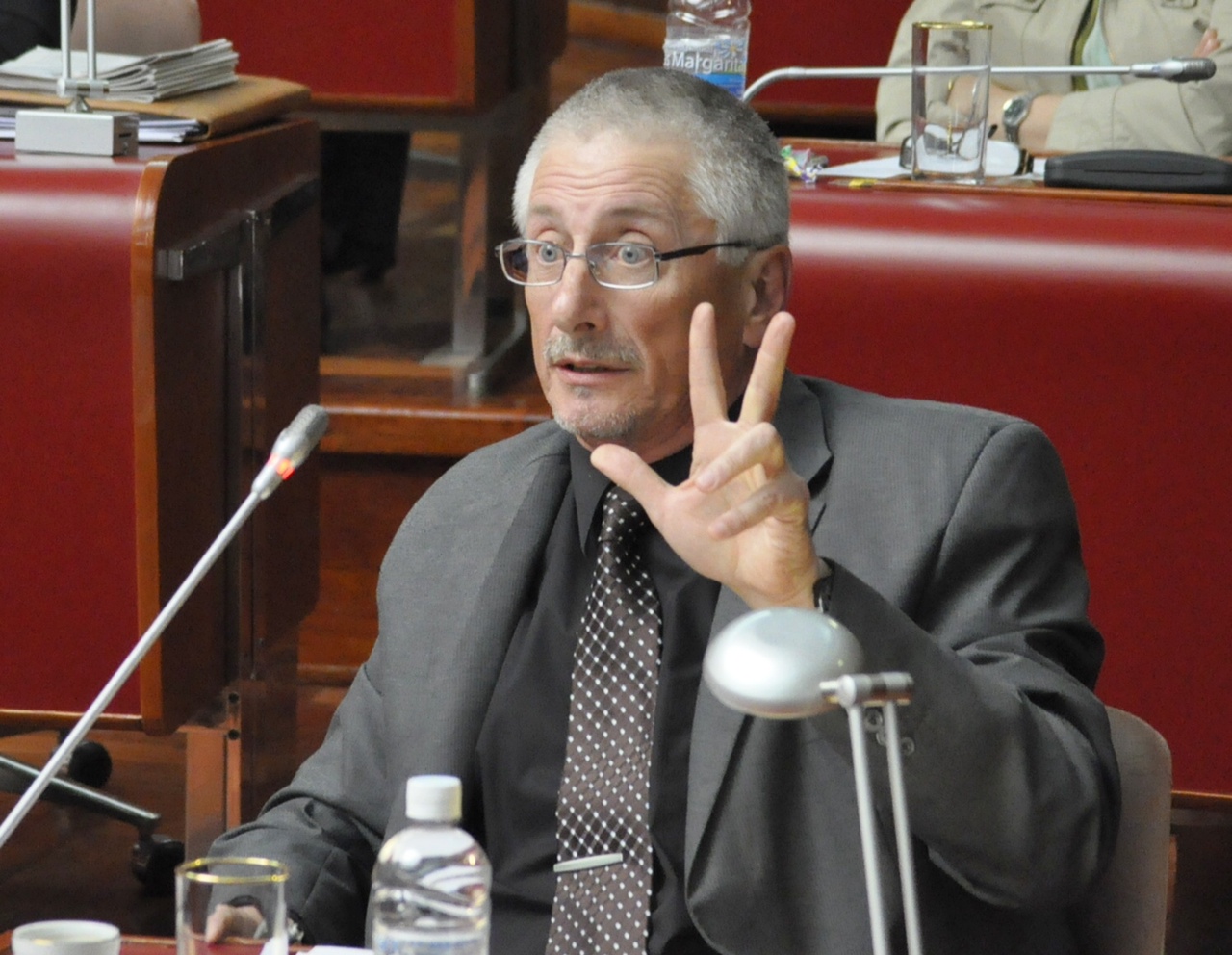 García: “Los designados en el Banco son incompatibles”