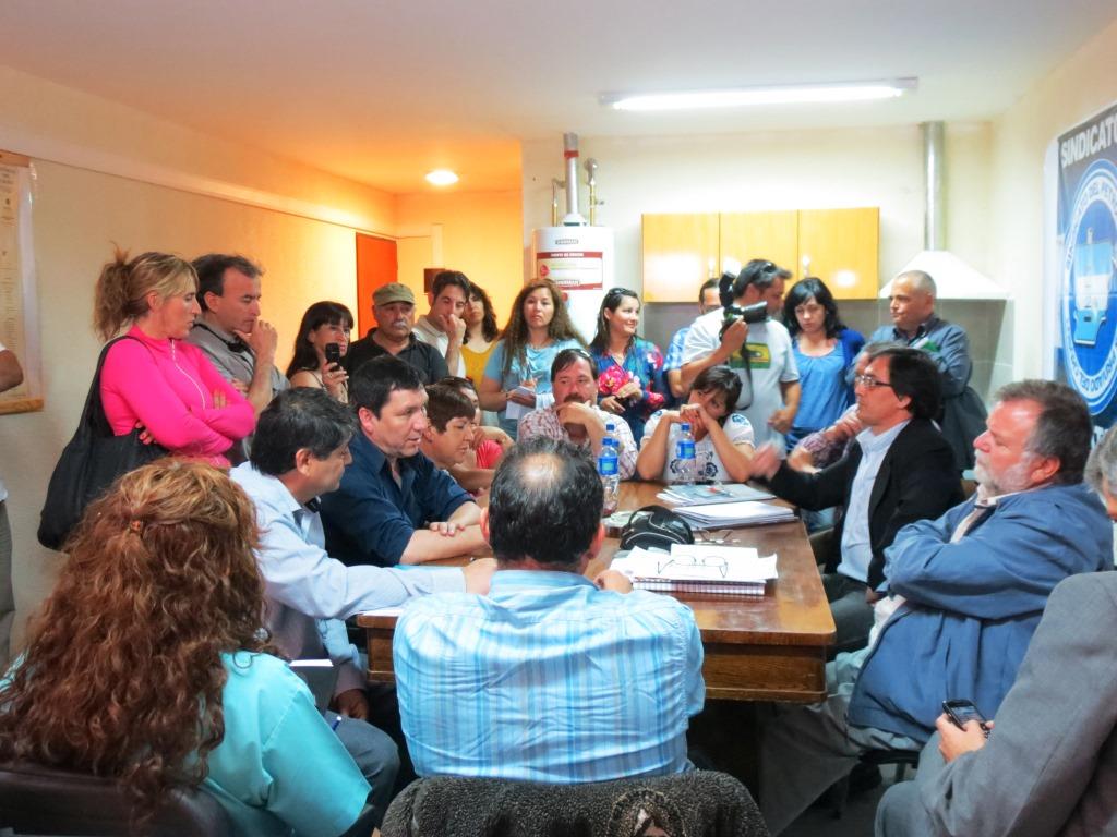 Acuerdo entre Provincia y los auxiliares de la Educación