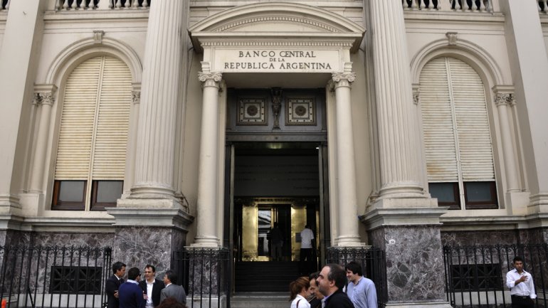 Advierten por expansión monetaria en los próximos 60 días