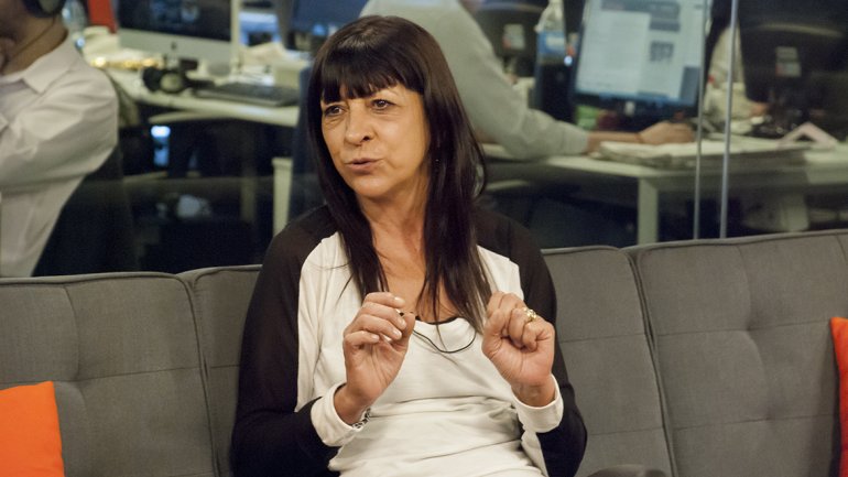 “Estamos trabajando acá e Insaurralde está tomando sol»