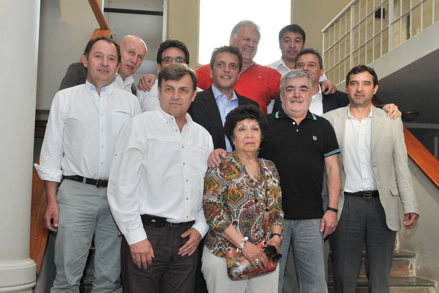 Das Neves e intendentes recibieron a Sergio Massa