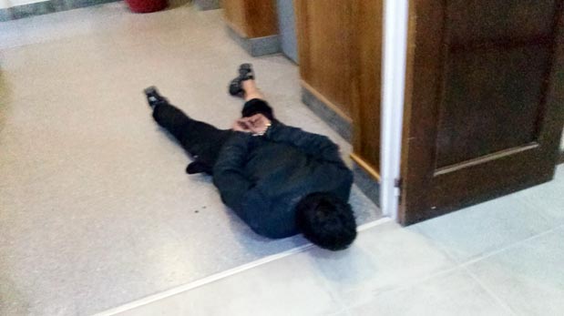Tres detenidos por robo en un edificio céntrico