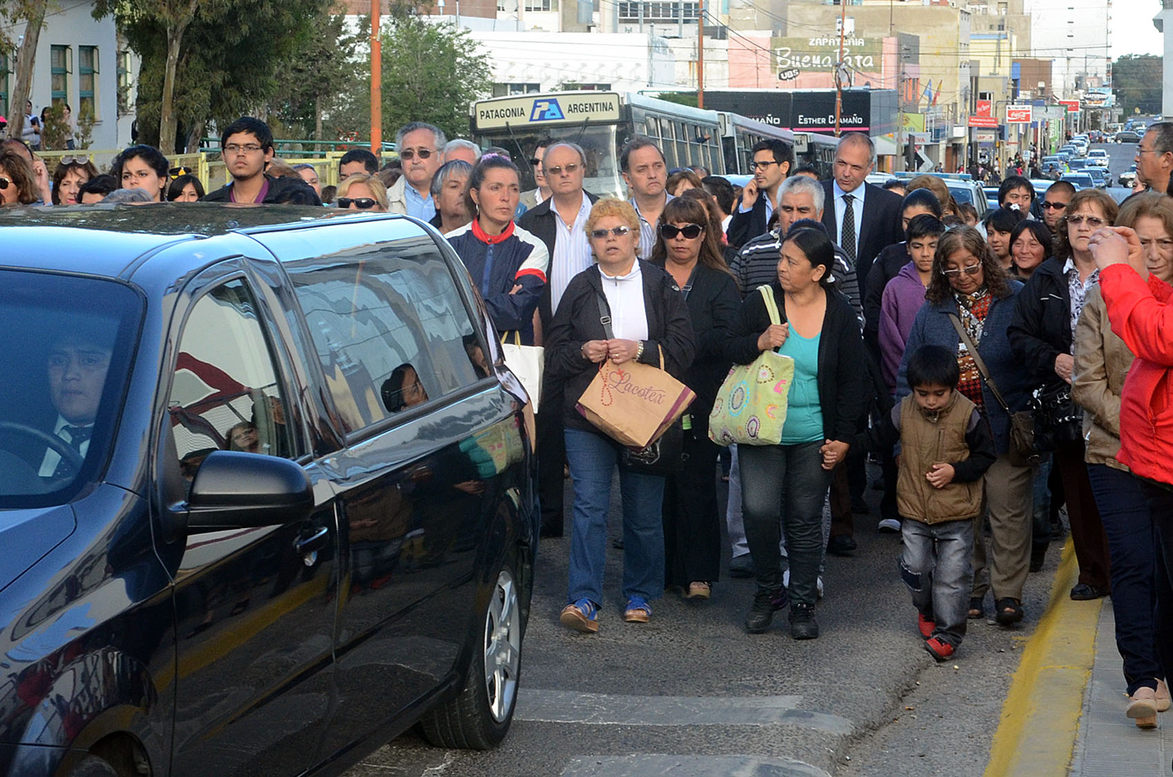 Una multitud despidió al Padre Juan Corti