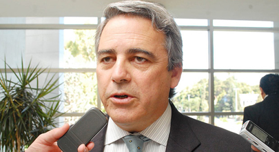 Touriñán: «No se hace nada sin que Buzzi tenga la última palabra»