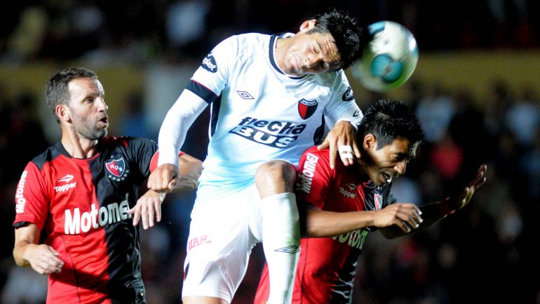 Trezeguet le dio el empate a Newell’s ante Colón