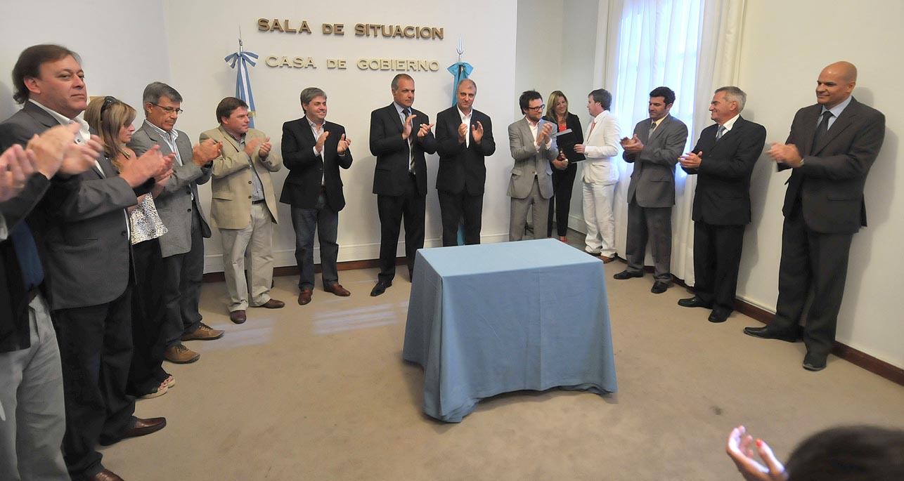 Juraron tres nuevos funcionarios en Provincia