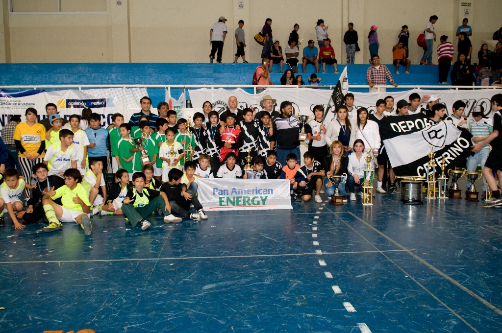 Se entregó la “Copa PAE 2013”