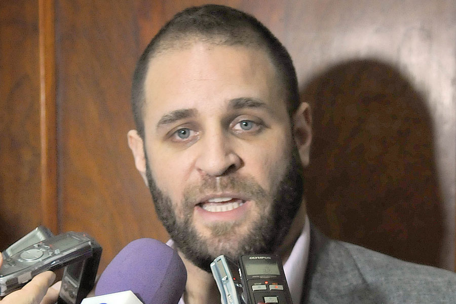 “Los traslados son para mejorar la capacidad de la Policía”