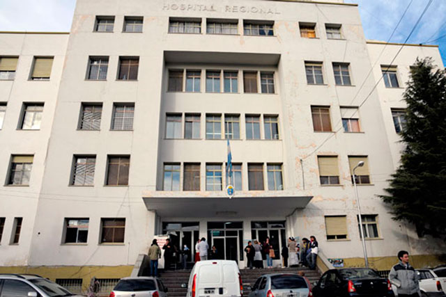 Asesinan a un joven de seis disparos