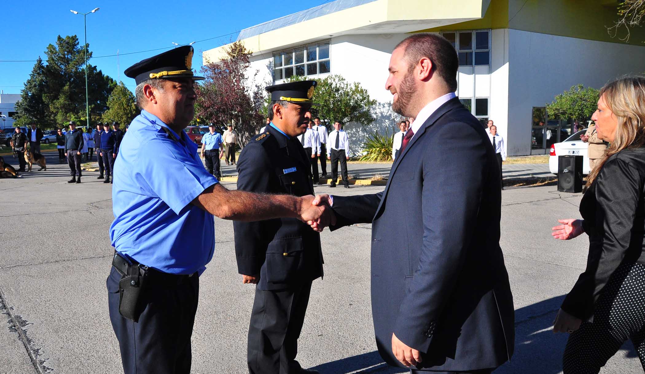 Acto por el aniversario de la Policía en El Maitén