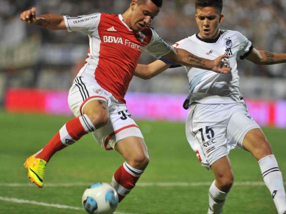 Quilmes y River cerraron el año con un empate