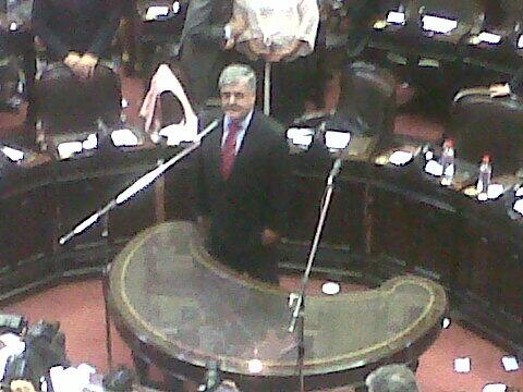 Das Neves juró “por el pueblo del Chubut”