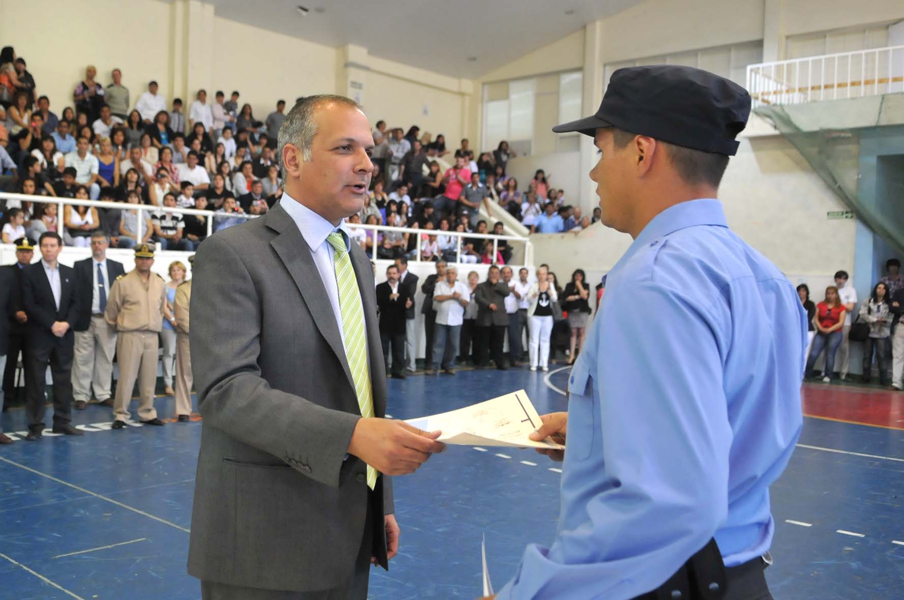 El Gobierno dispuso nuevos incrementos en los sueldos de la Policía