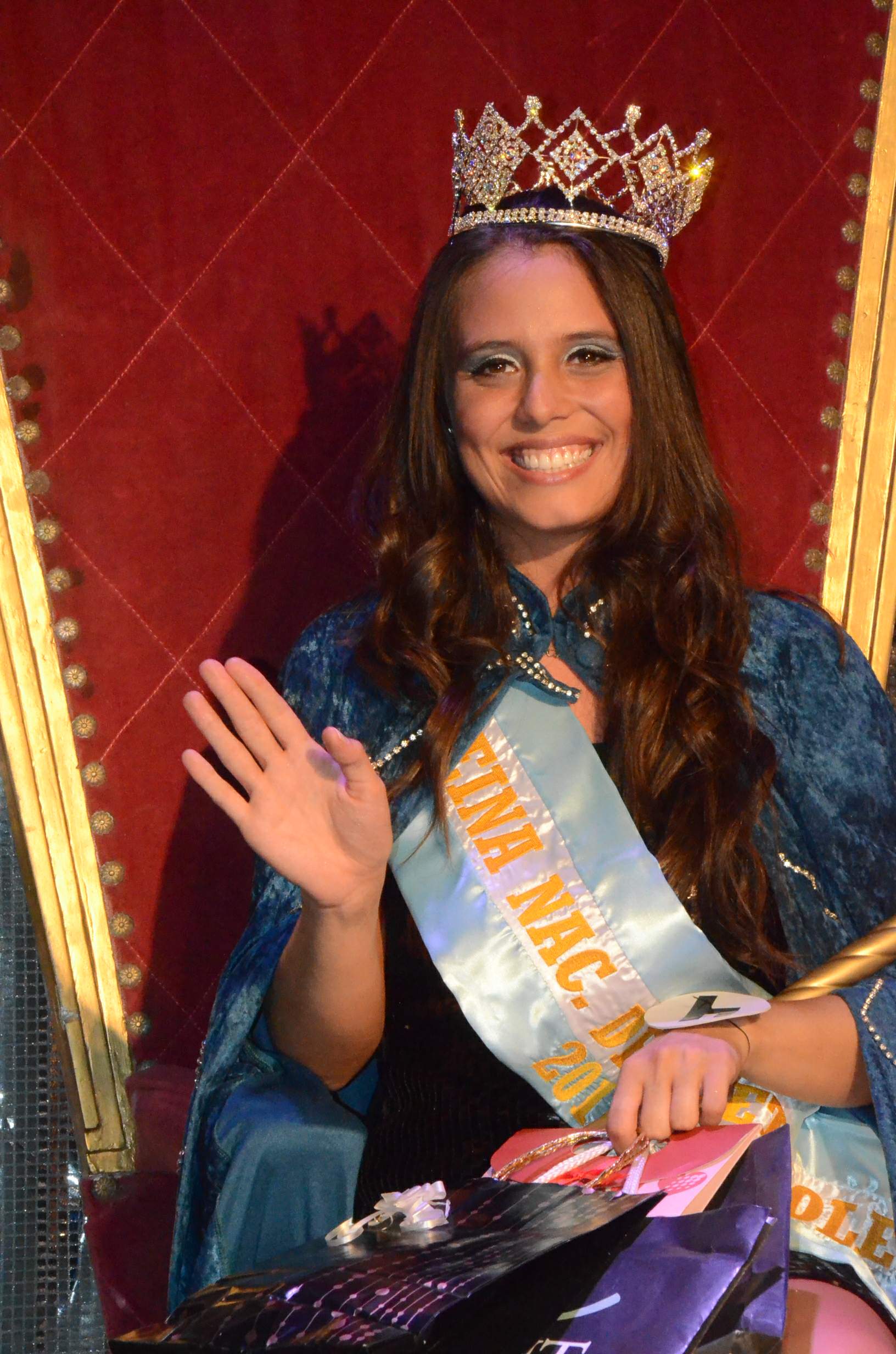 La Elección de la Reina abre las actividades del 106º aniversario