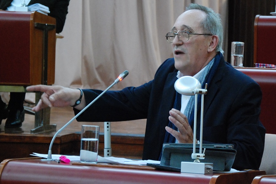 Risso habló de situaciones irregulares en el Banco del Chubut