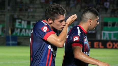 Bauza debutó en San Lorenzo con un triunfo agónico