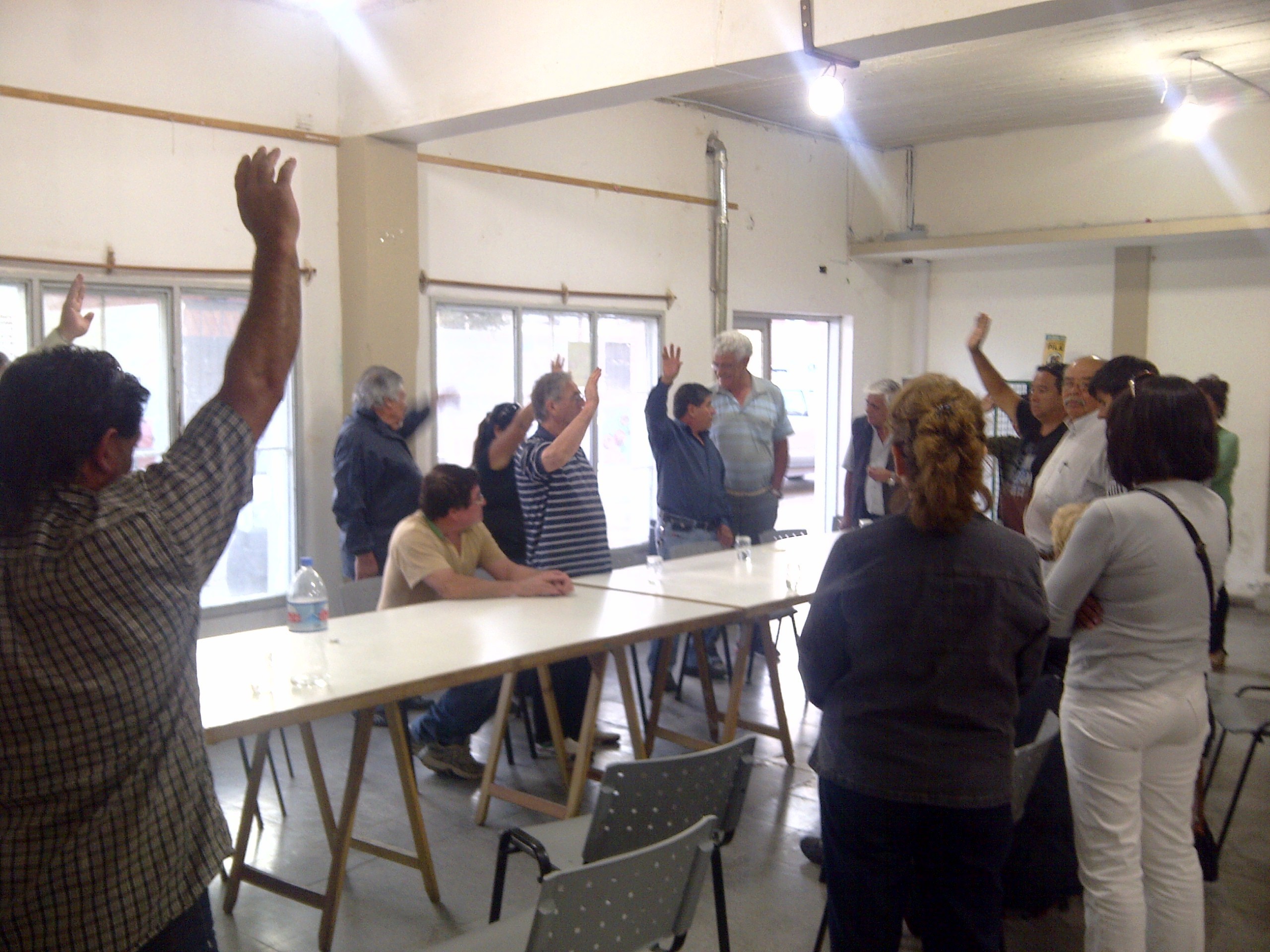 Vecinalistas se unen para tratar reiterados cortes de agua