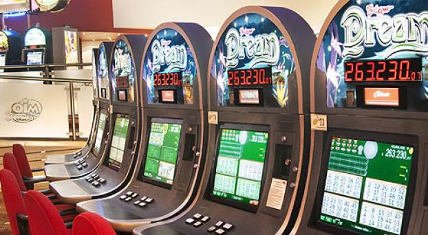 Casino Club defiende sus tragamonedas