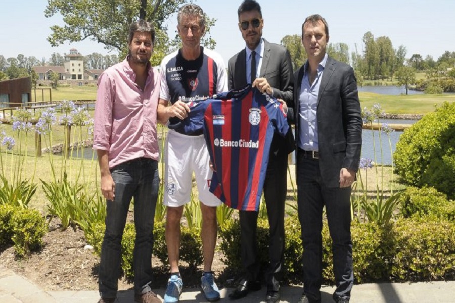 Bauza apunta a la copa