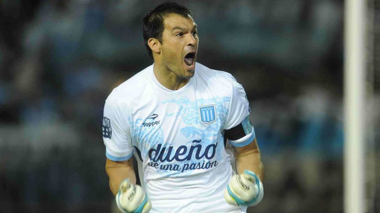 Racing arrolló a Independiente en el primer clásico