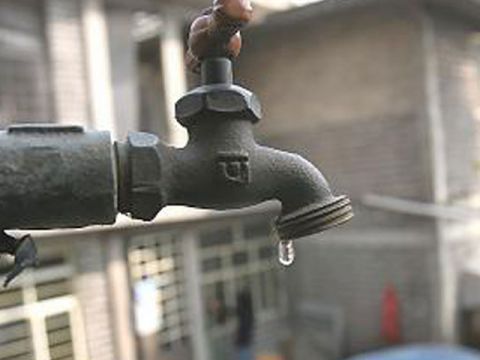 Otra vez cortan el agua por 24 horas