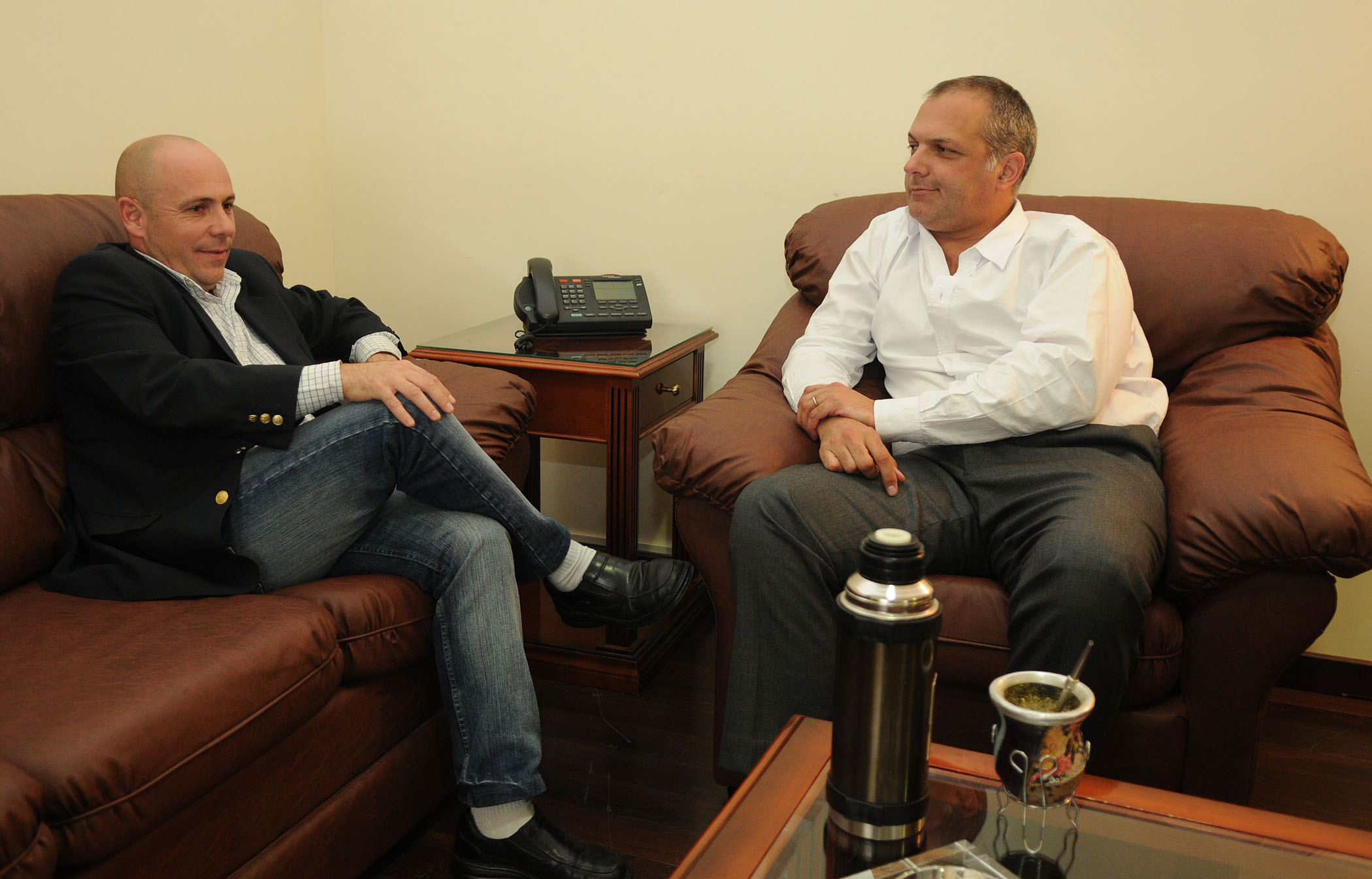 Buzzi recibió a Sastre por Alpesca