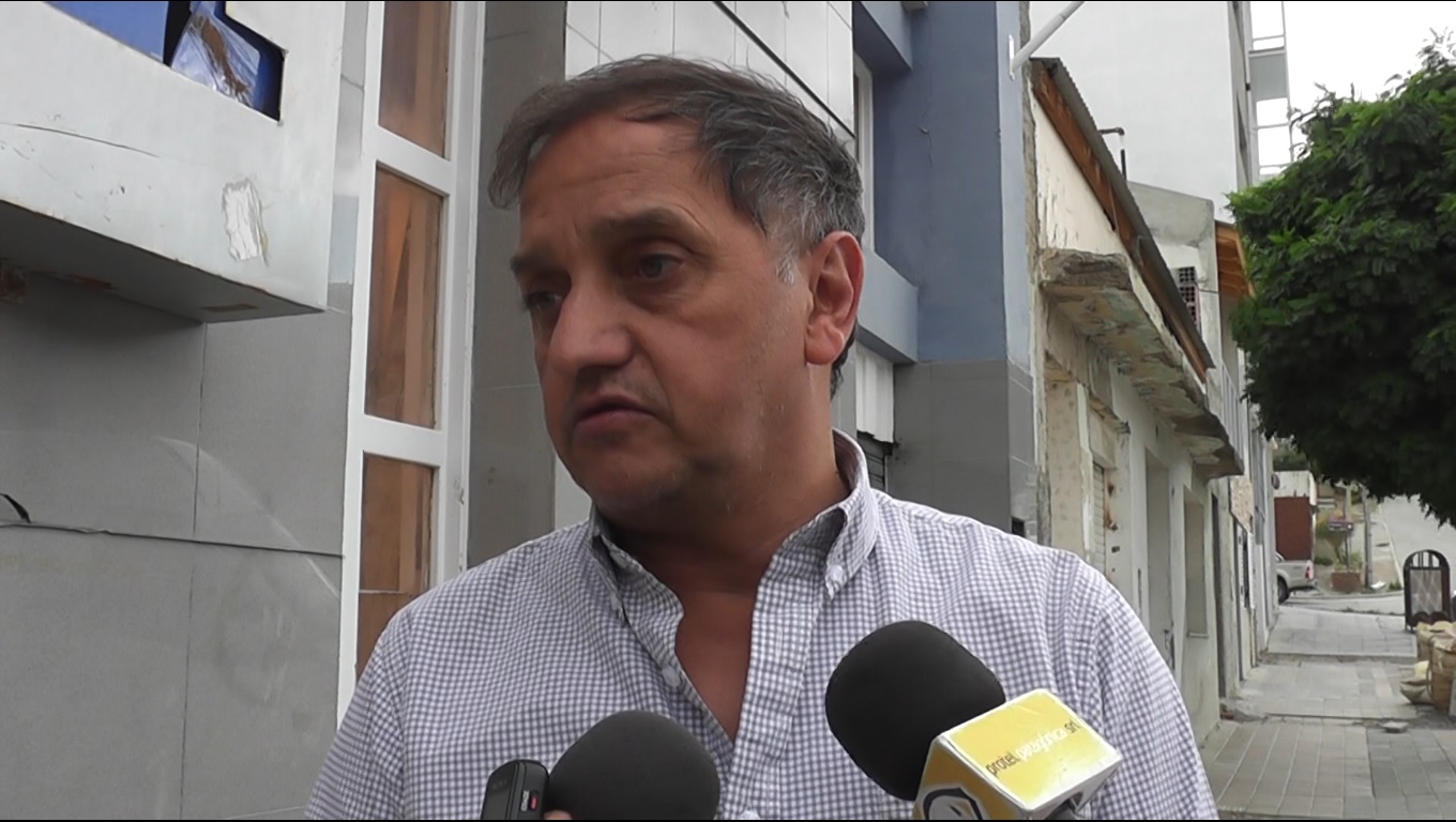 Linares pidió que los vecinos “busquen precios”