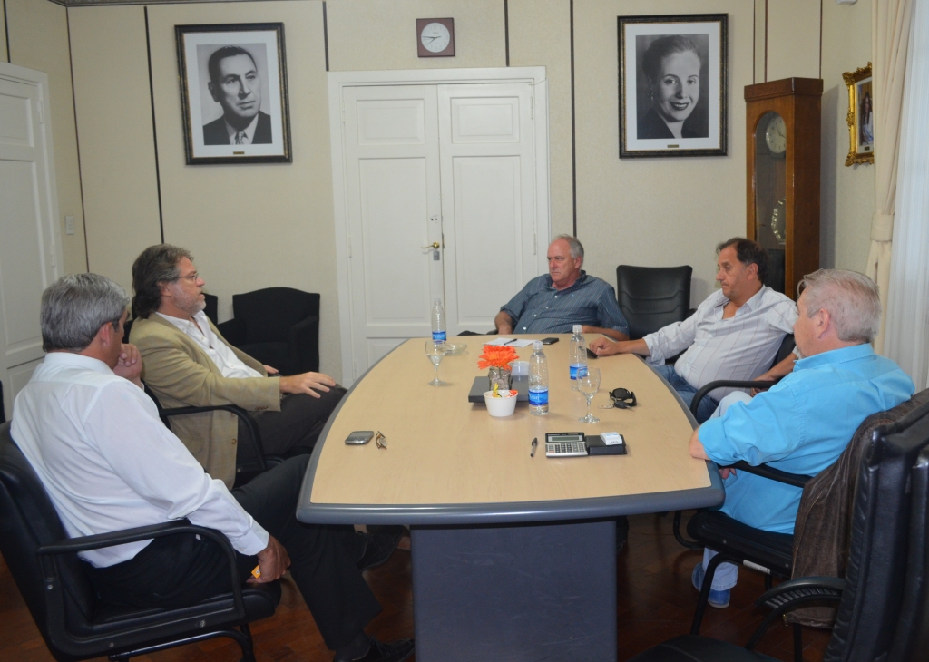 Linares recibió a Ricardo Forster