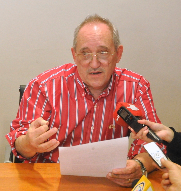 Risso advirtió lentitud en el Gobierno por el tema PAE