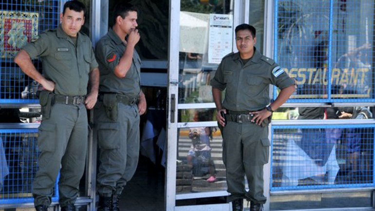 Capitanich citó a Scioli, Granados y Berni por retiro de gendarmes