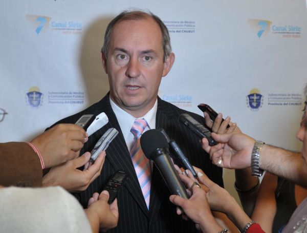 “Das Neves debe reconocer su responsabilidad”