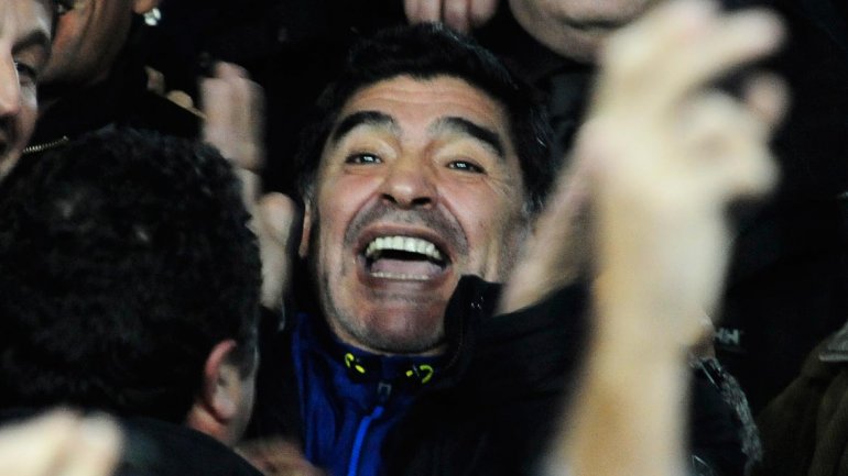 Maradona: «Soy inocente, siempre respeté las instituciones»
