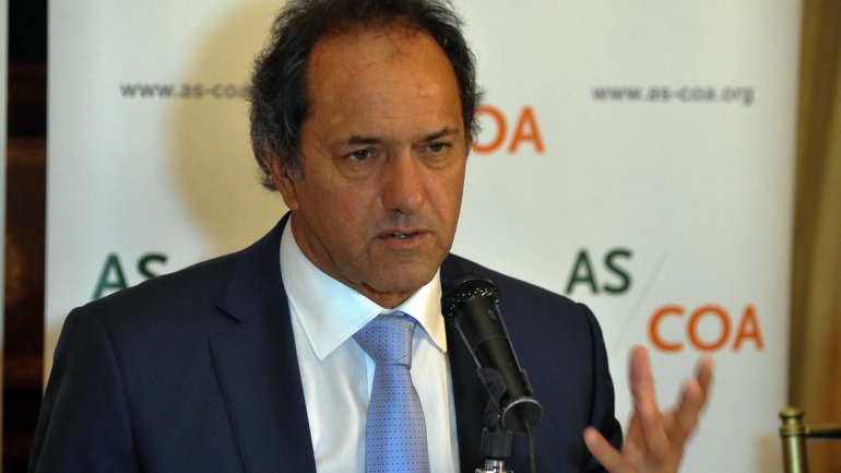 Scioli negó negociación con Massa para modificar las PASO