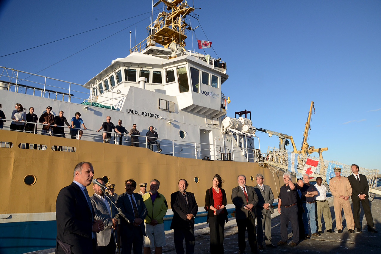 El buque Coriolis II inició la campaña en el Golfo San Jorge