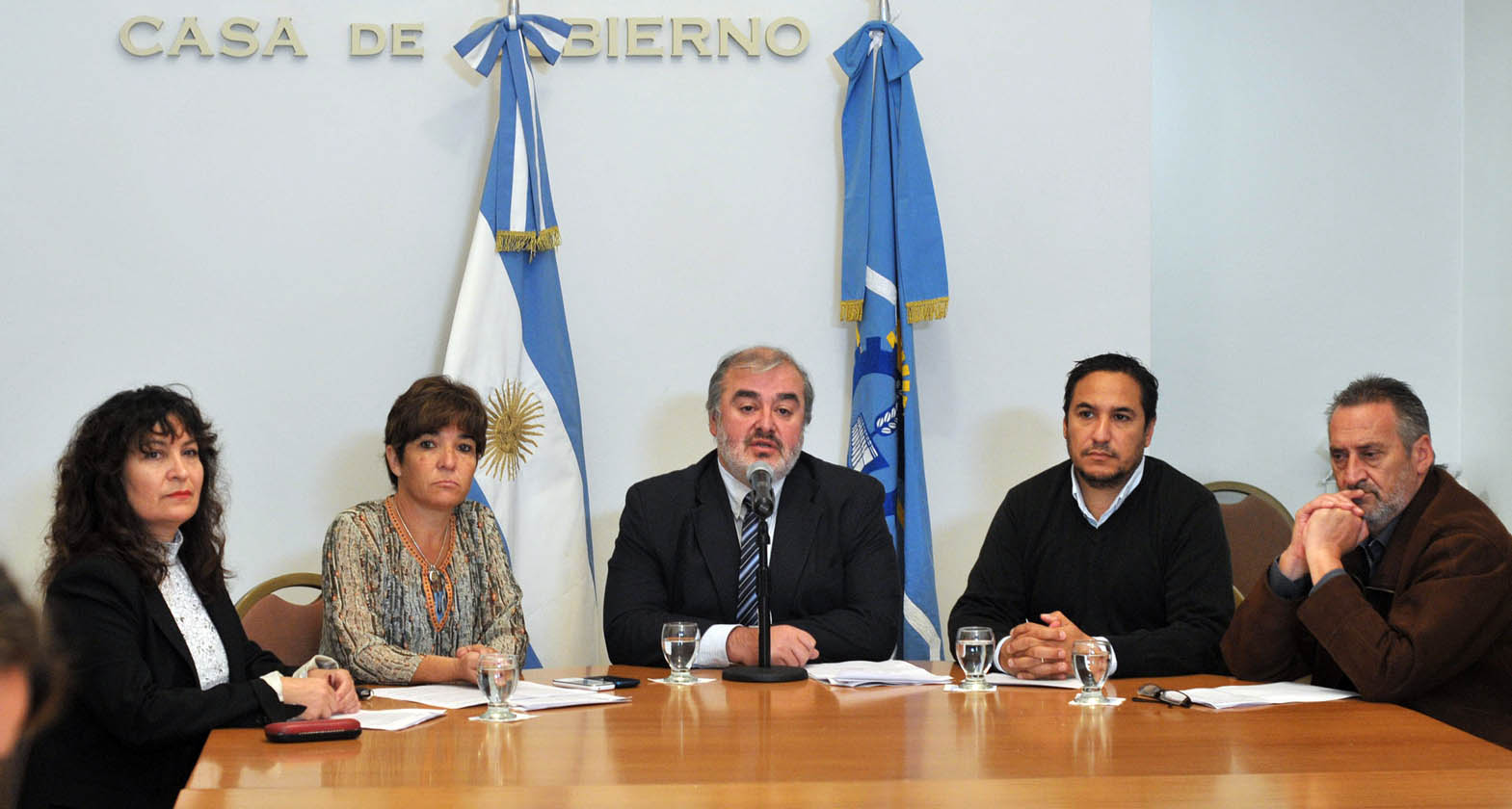 Por Decreto se otorgará el aumento a los docentes