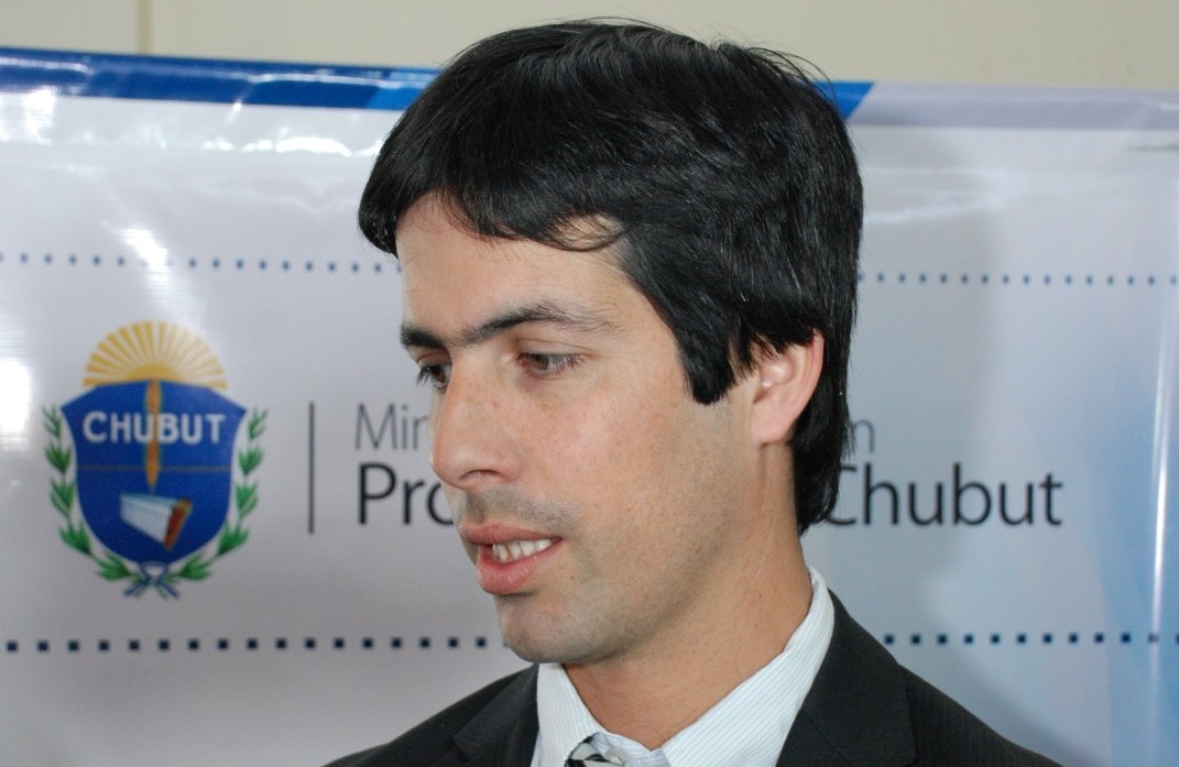 Cufré: “El acuerdo con PAE 2007 lo debe explicar Das Neves”