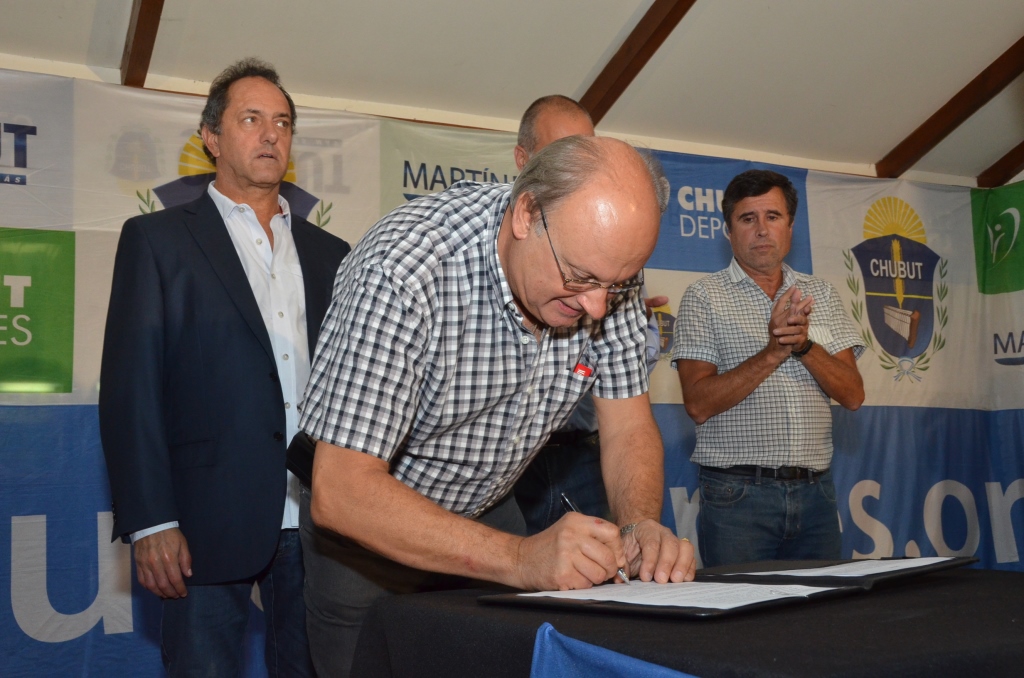 El intendente agradeció la contención social de los clubes