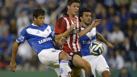 Vélez y Estudiantes dejaron escapar una chance