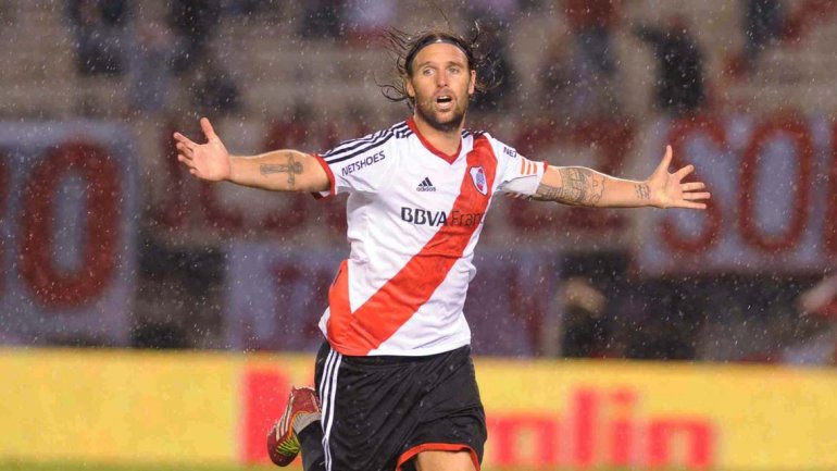 River derrotó a Arsenal y se ilusiona