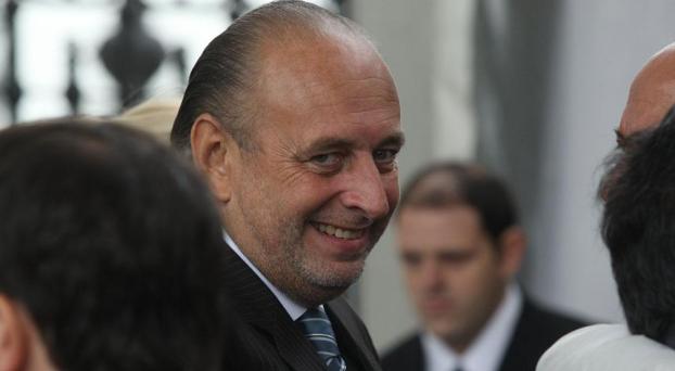 Manzano le saca dividendos a su relación con YPF