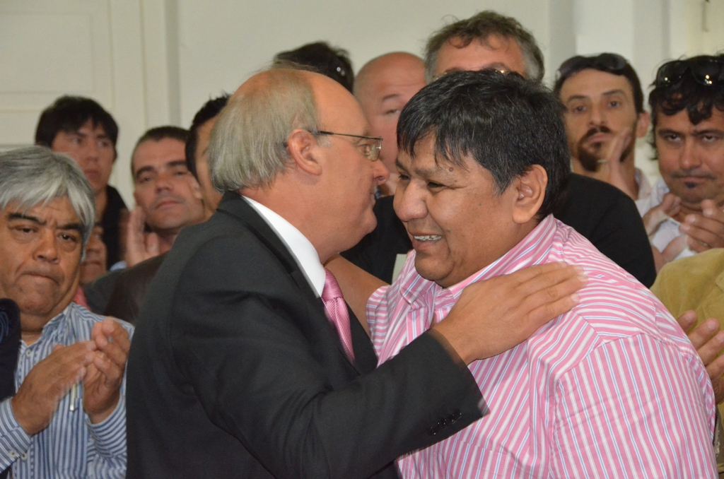 Ávila: “La Ley de Hidrocarburos permite las obras anunciadas por Di Pierro”
