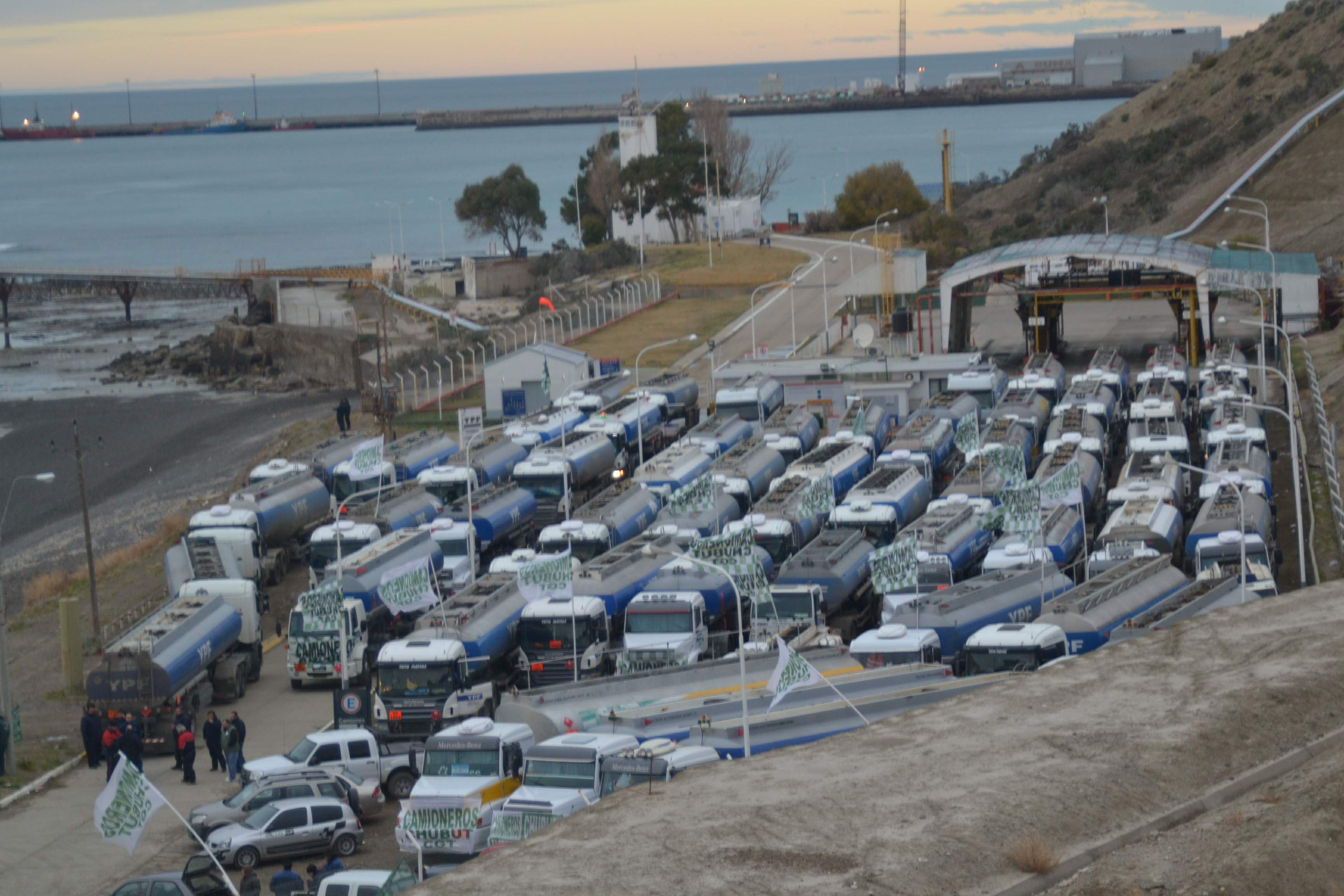 Playa de Tanques: Camioneros acatan conciliación