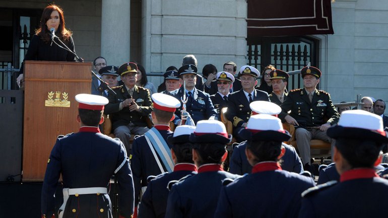 Aumentos de hasta 45% para los militares