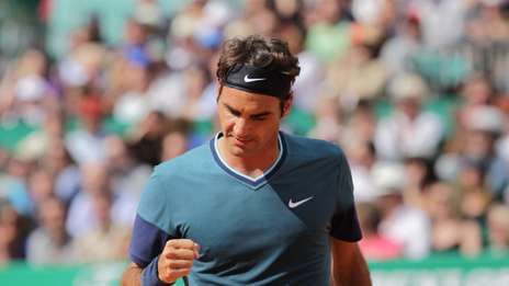 Federer bajó a Djokovic y quiere volver al Top 3